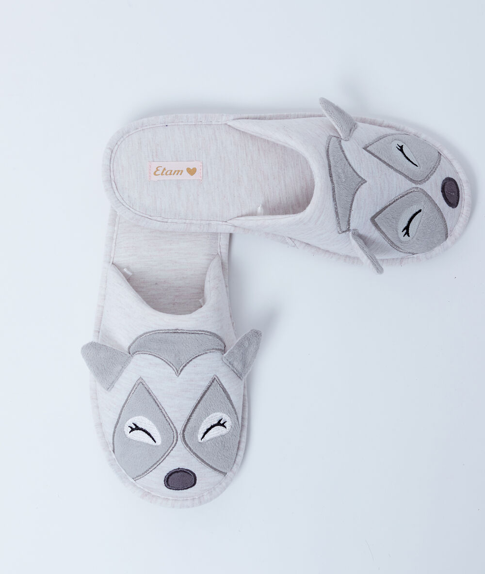 Chausson animalier gris.