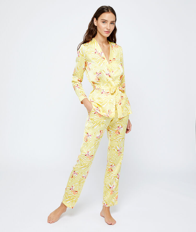 Pantalon satiné à fleurs ecru.