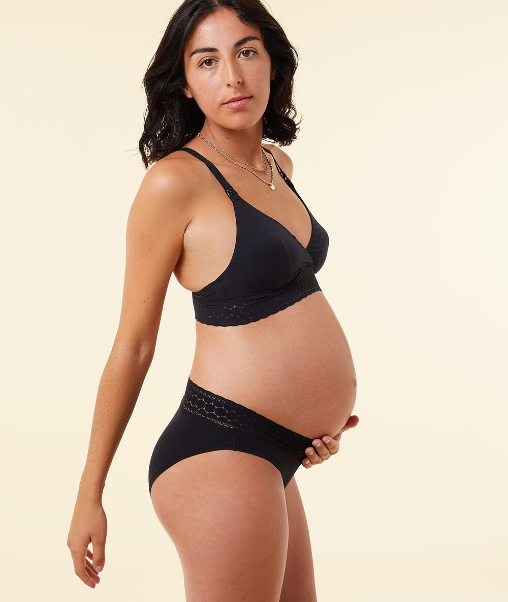 Soutien-gorge n°8 - triangle sans armatures, clips d'allaitement noir.