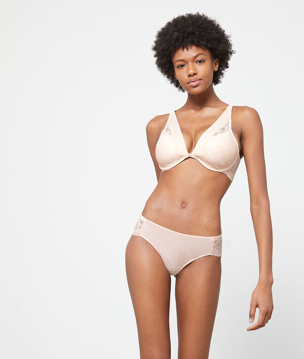 Soutien-gorge n°6 - triangle col v en microfibre rose poudre.