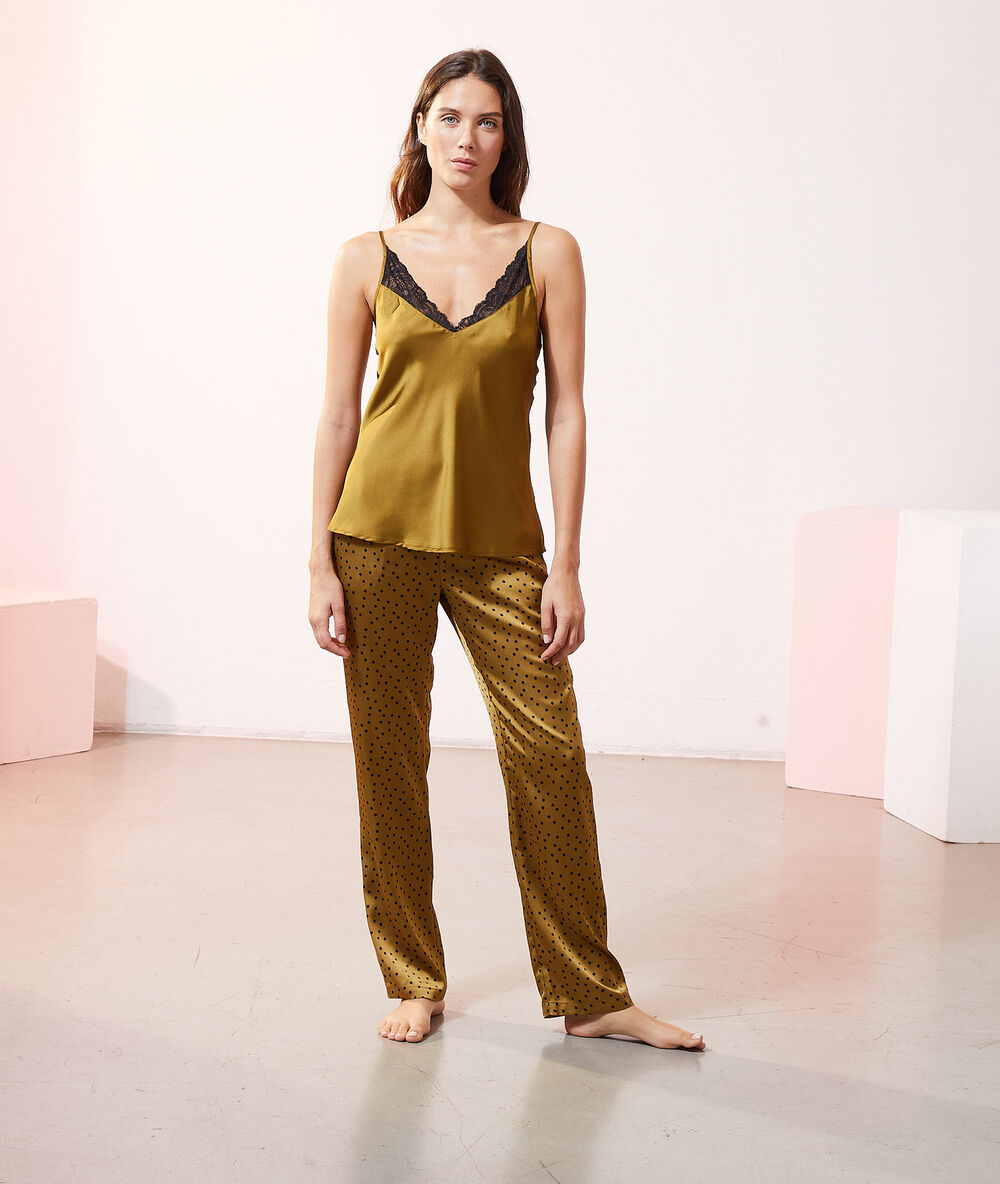 Pyjama 3 pièces satiné et polaire bronze.