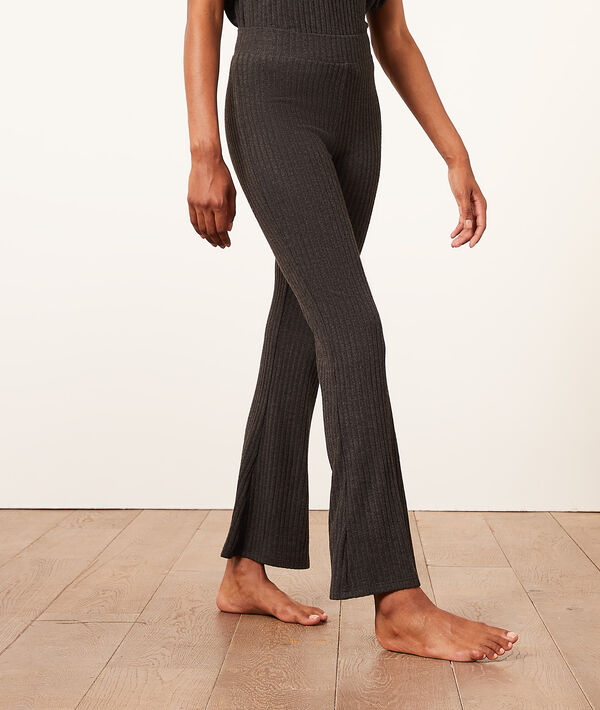 Pantalon évasé côtelé Pantalon évasé côtelé;${refinementColor}