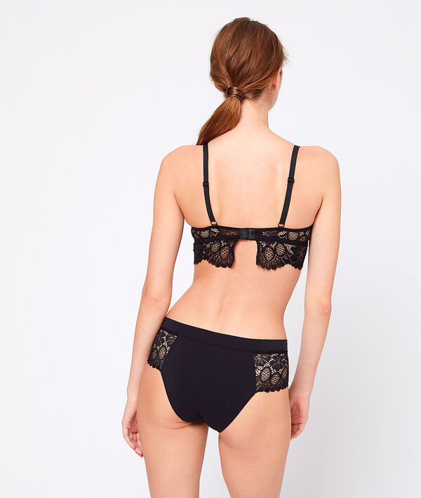 Soutien-gorge N°4 - Coques fines Soutien-gorge N°4 - Coques fines