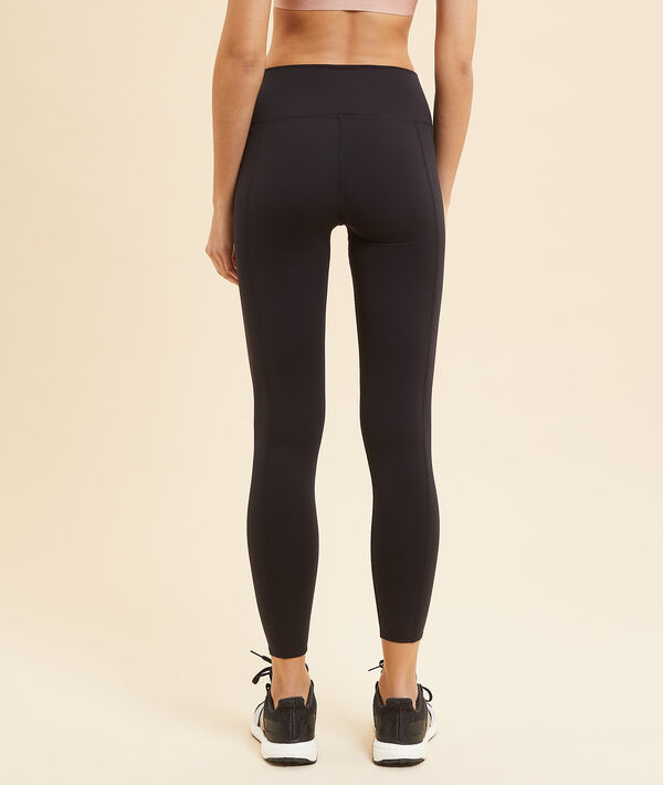 Legging de yoga court Legging de yoga court;${refinementColor}