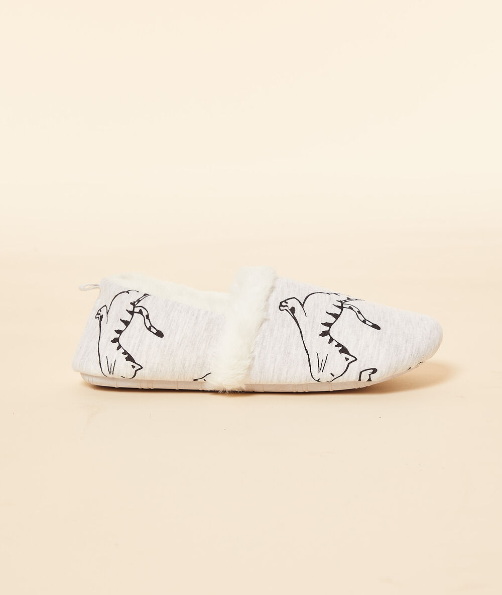 Chaussons mules intérieur fourré gris.