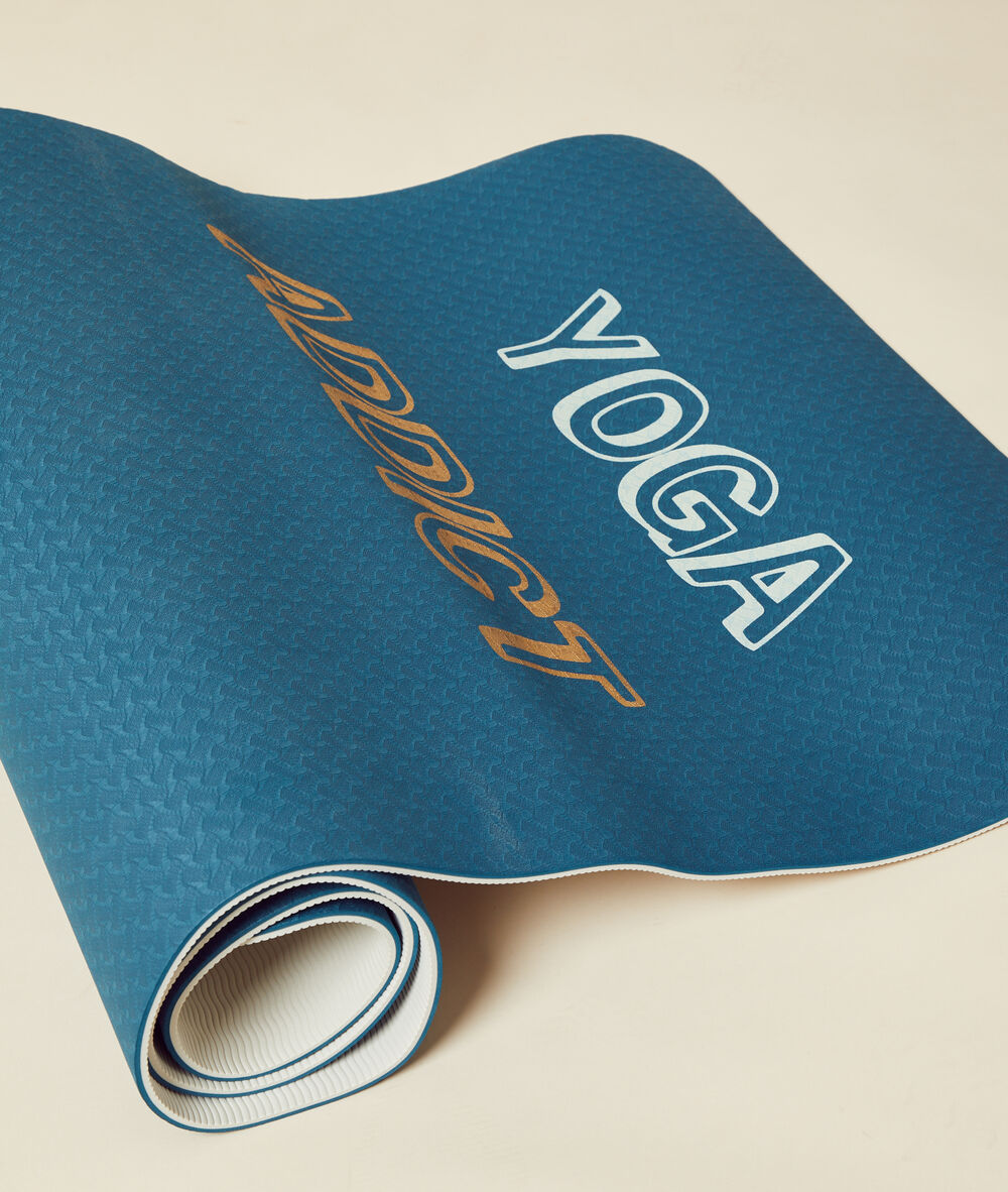 Tapis de yoga vert canard.