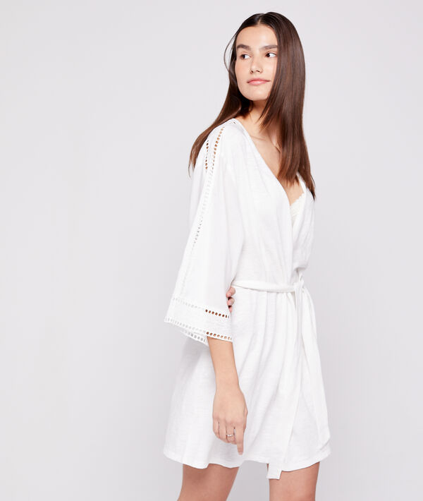 Kimono déshabillé en coton brodé Kimono déshabillé en coton brodé