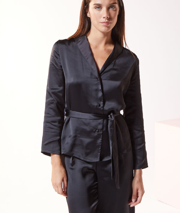 Chemise pyjama satinée à nouer Chemise pyjama satinée à nouer;${refinementColor}