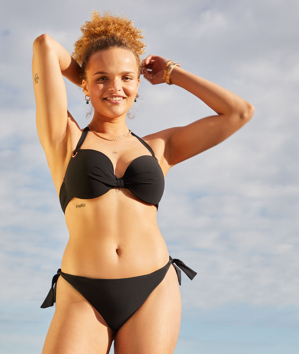 Soutien-gorge à coques fines maillot de bain noir.