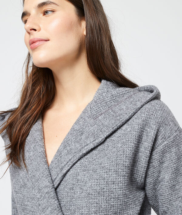 Déshabillé homewear gris.