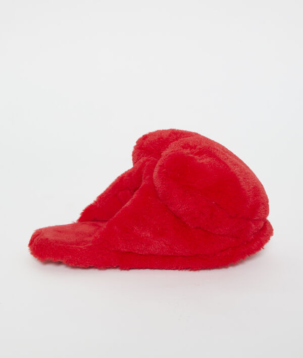 Chaussons doudou forme coeur Chaussons doudou forme coeur