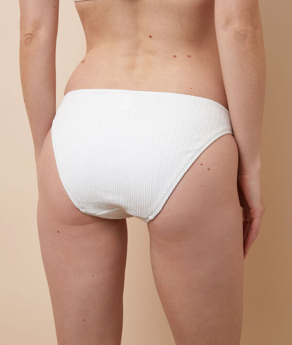 Bas de bikini simple Bas de bikini simple;${refinementColor}