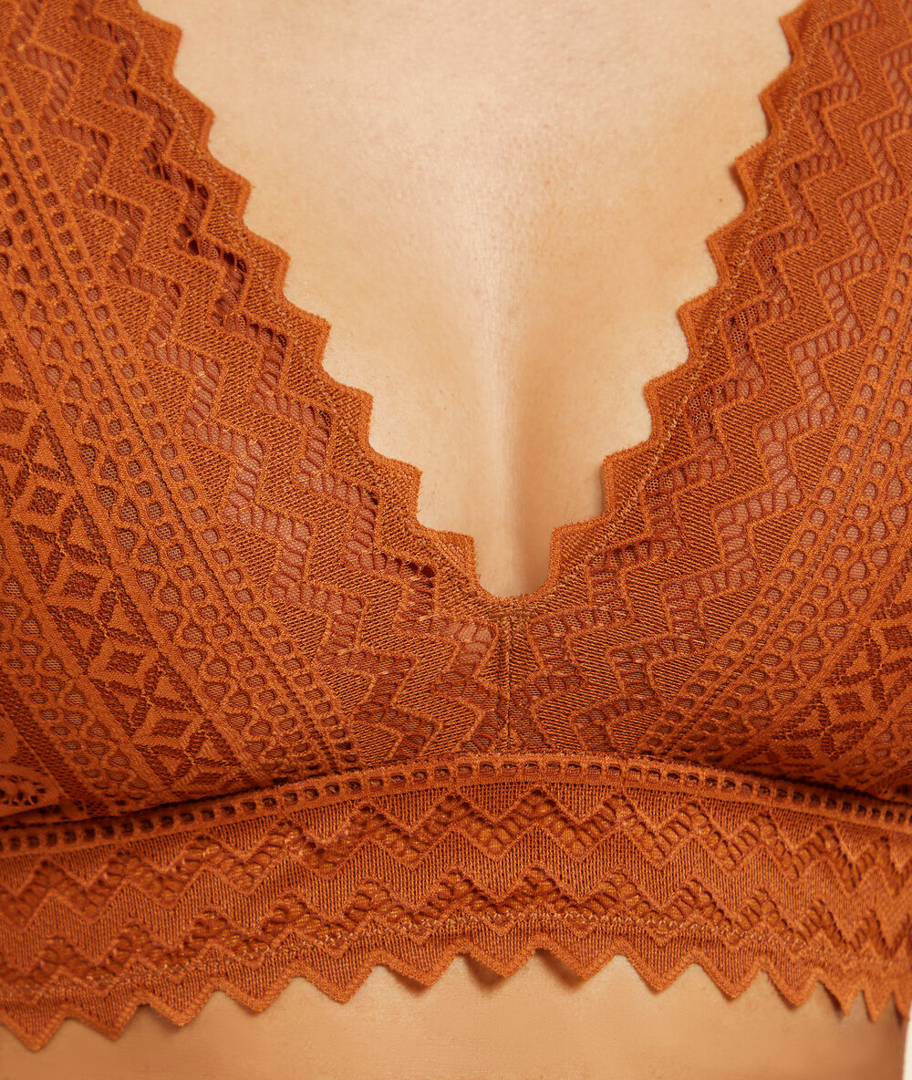 Soutien-gorge n°8 - triangle sans armatures, bonnet d cuivre.