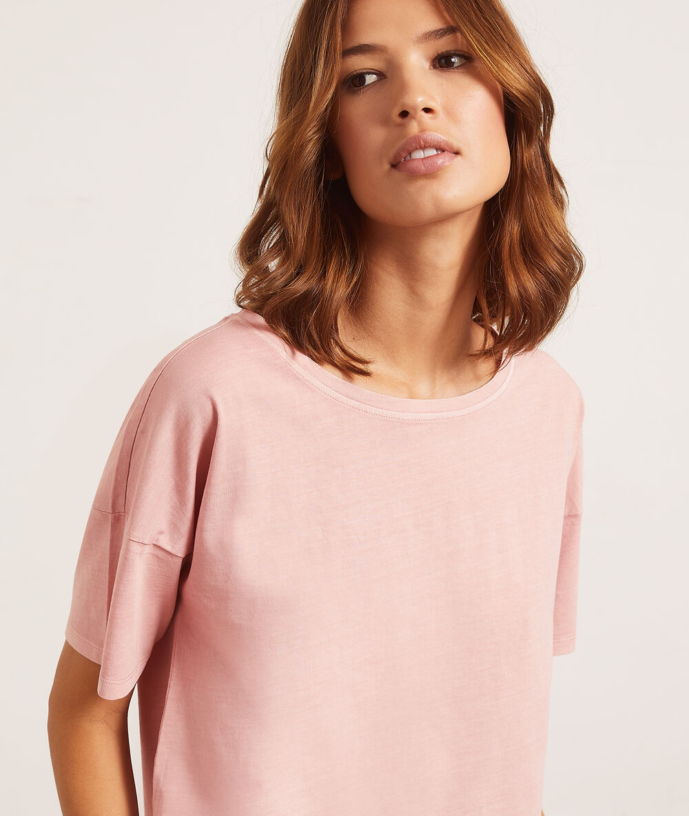 Top manches courtes uni rose poudre.