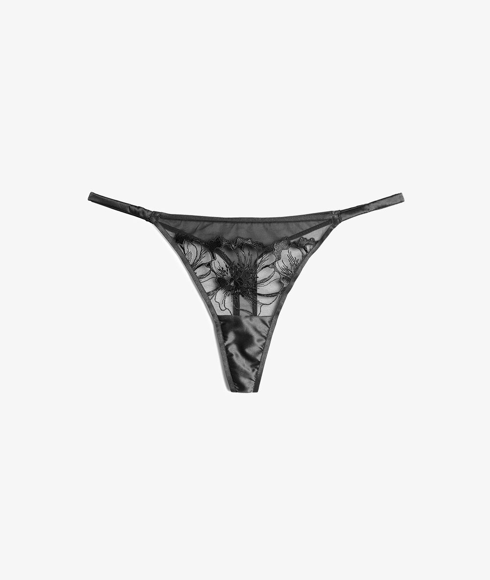 String en dentelle noir.