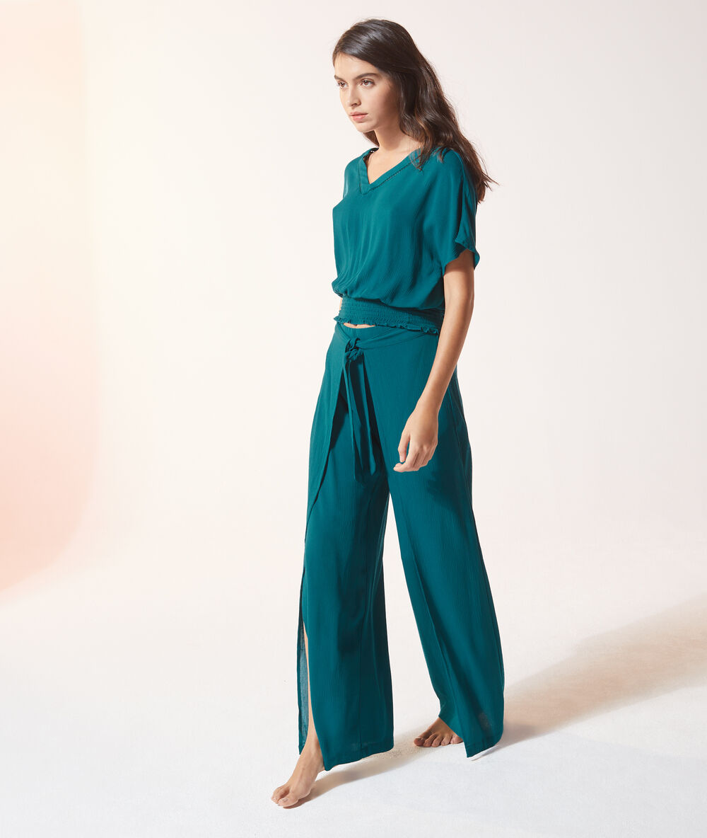 Pantalon de pyjama vert.