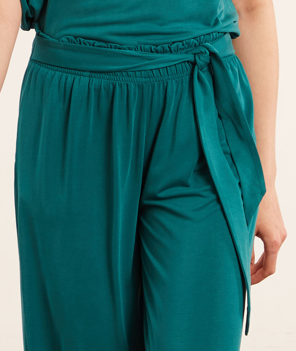 Pantalon de pyjama uni vert.