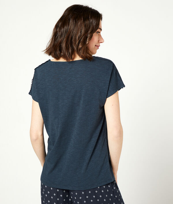 T-shirt détails guipure T-shirt détails guipure;${refinementColor}
