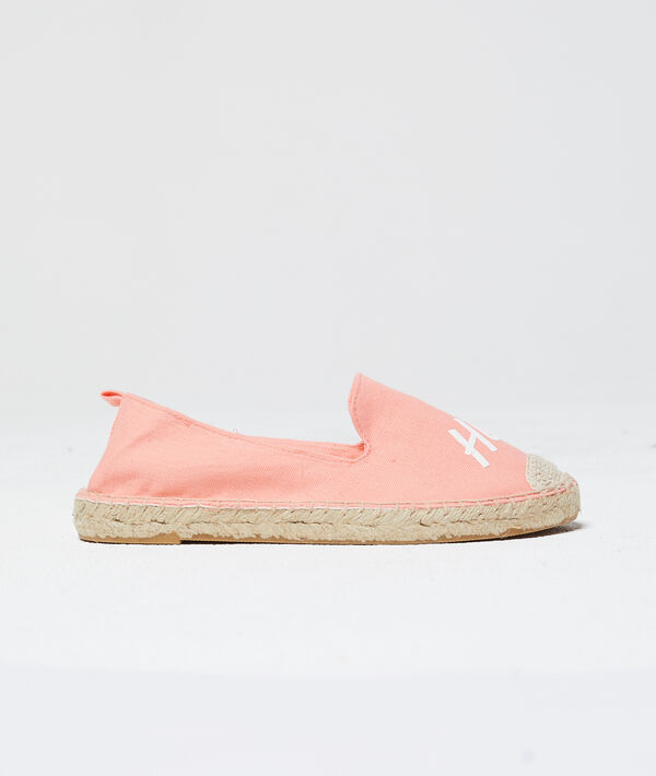 Espadrilles à message multicolore.
