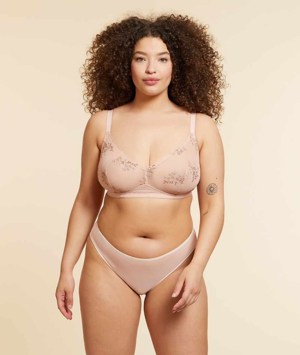 Soutien-gorge triangle sans armatures en tulle brodée blush.