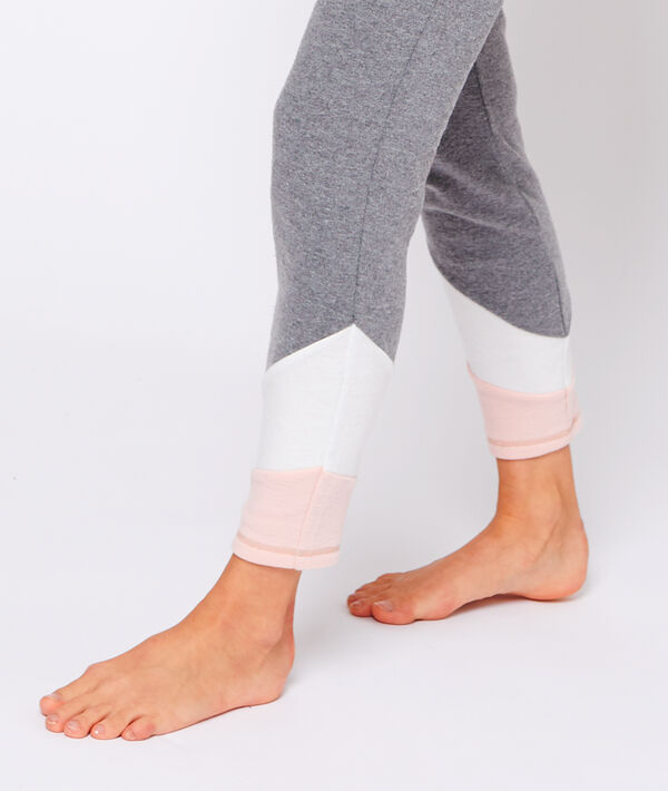 Pantalon homewear bandes graphiques gris.