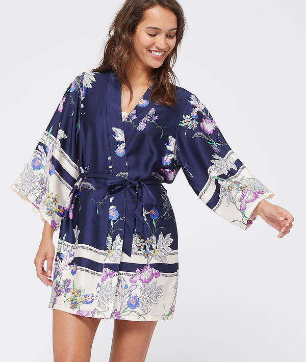 Kimono satiné imprimé fleuri Kimono satiné imprimé fleuri