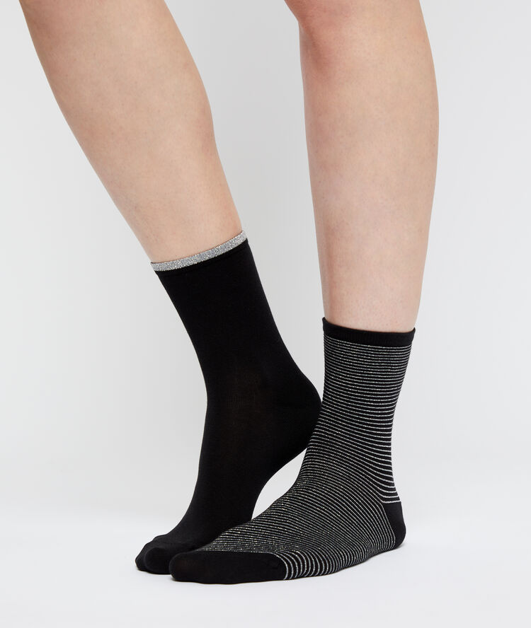 2 paires de chaussettes noir.