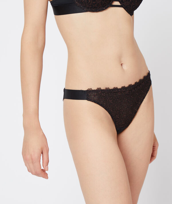 Tanga en dentelle &agrave; fibres m&eacute;tallis&eacute;es bronze.