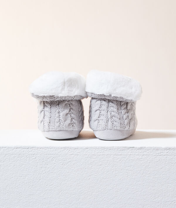 Chaussons bottines fausse fourrure Chaussons bottines fausse fourrure;${refinementColor}