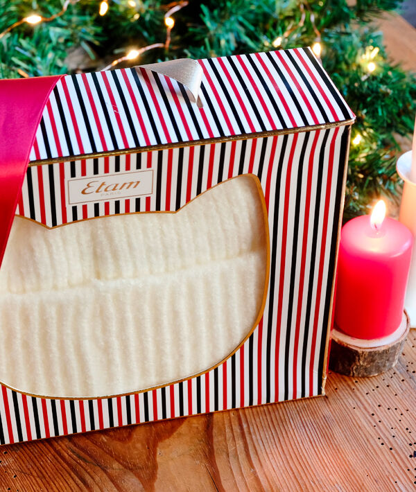 Coffret bonnet et chaussettes Coffret bonnet et chaussettes