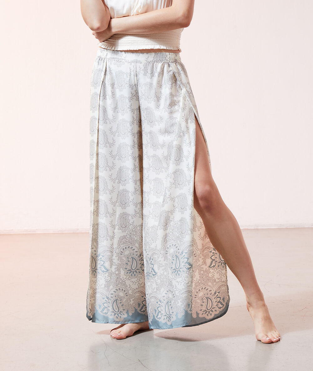 Pantalon imprimé ecru.