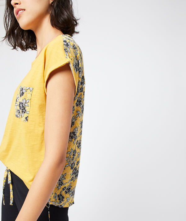 T-shirt dos fleuri message "exotique" ocre.