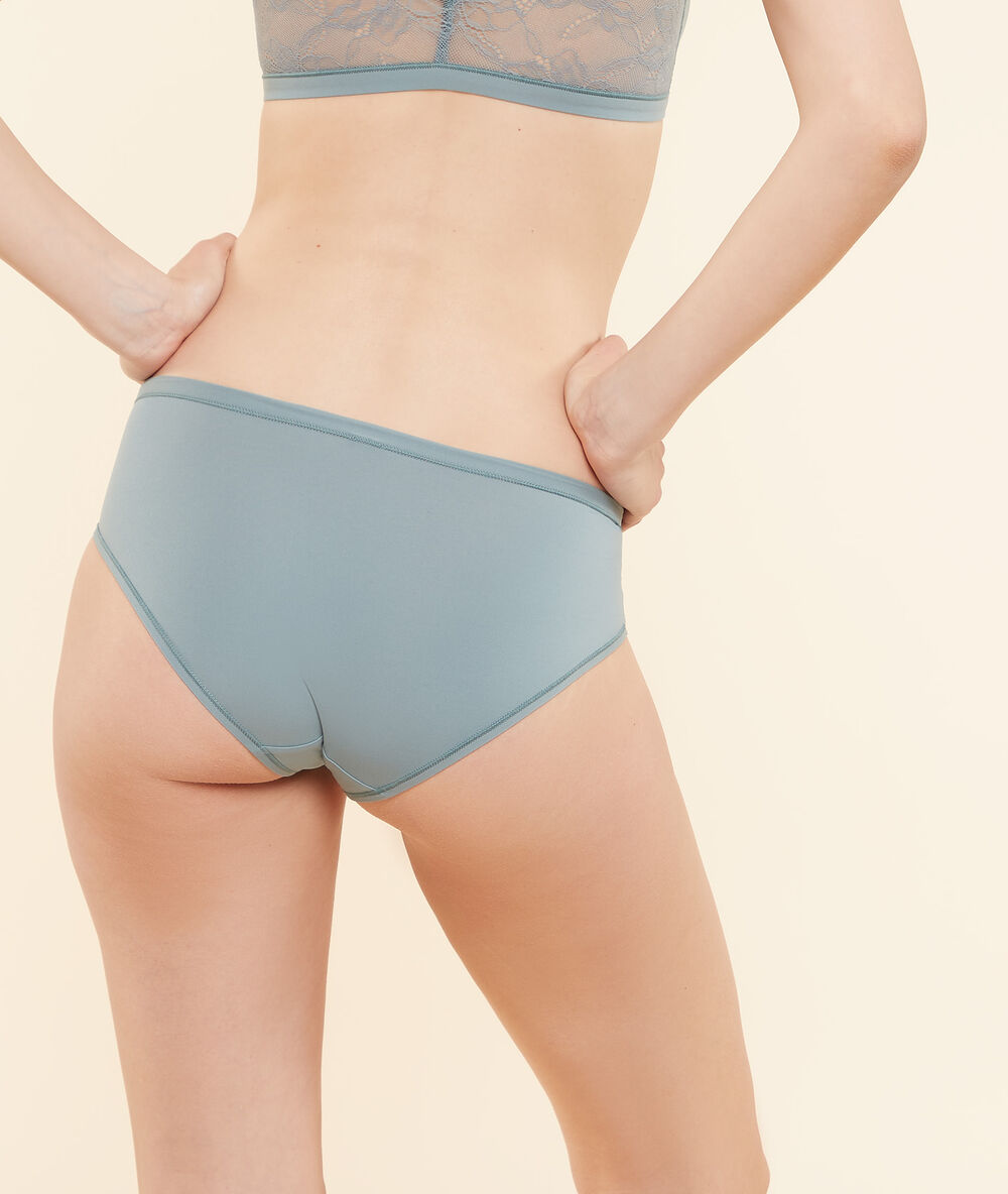 Shorty en microfibre extensible celadon.
