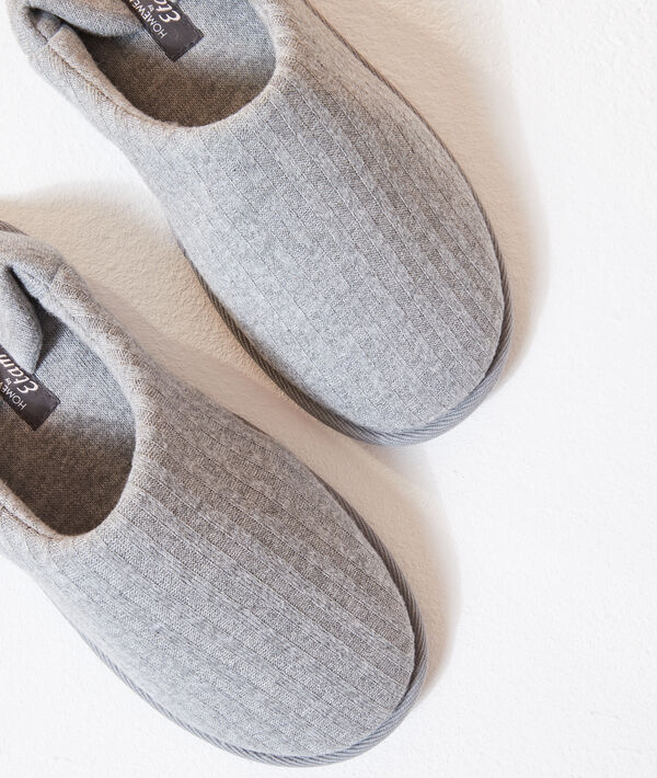 Chaussons mules ouvertes à l'arrière Chaussons mules ouvertes à l'arrière;${refinementColor}