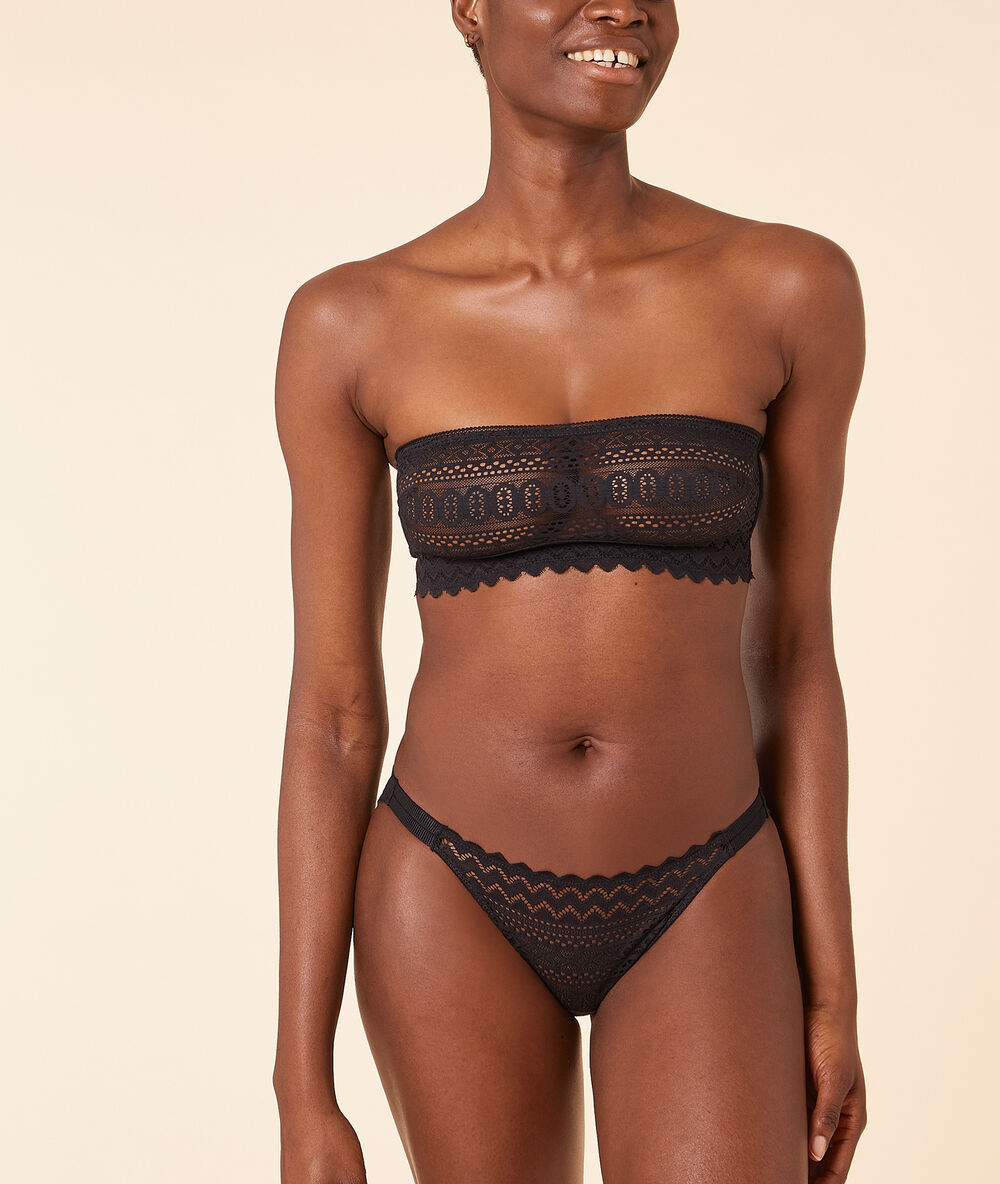 Bandeau en dentelle noir.