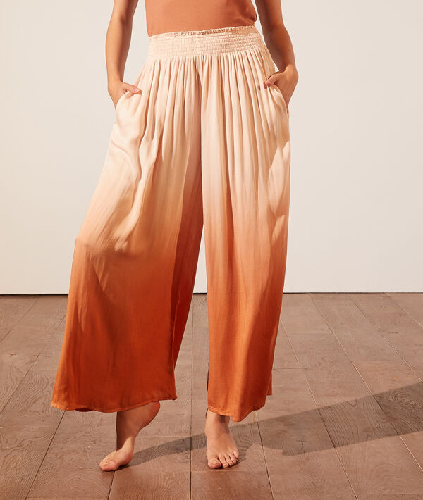 Pantalon de pyjama évasé Pantalon de pyjama évasé;${refinementColor}
