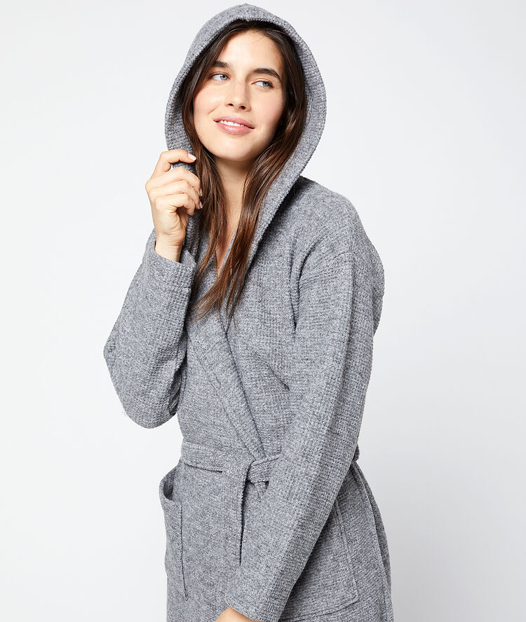 Déshabillé homewear gris.