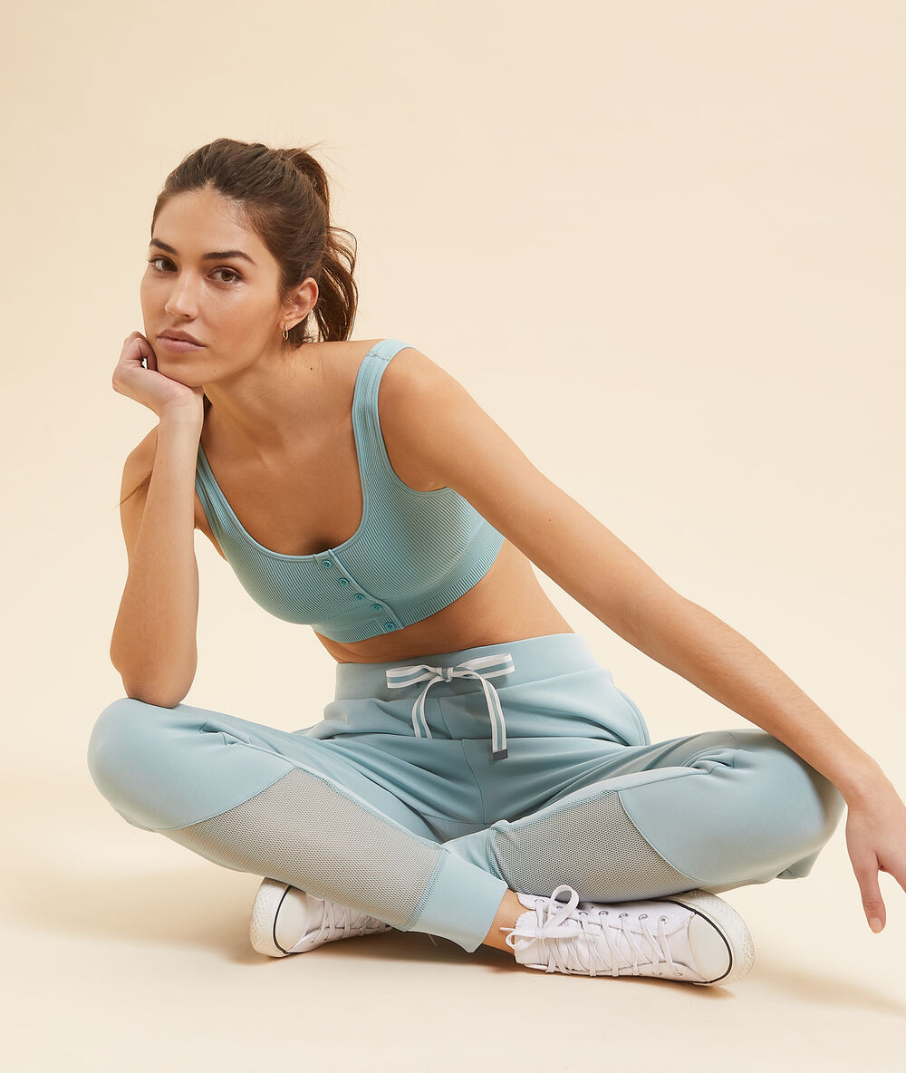 Pantalon de sport détails en tulle celadon.