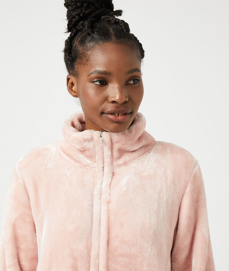 Veste en pilou pilou rose.
