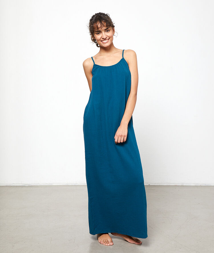 Nuisette longue et ample bleu.