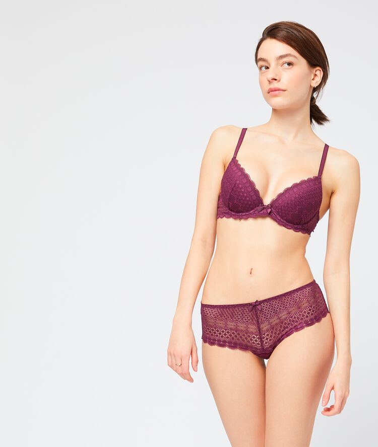 Shorty en dentelle prune.