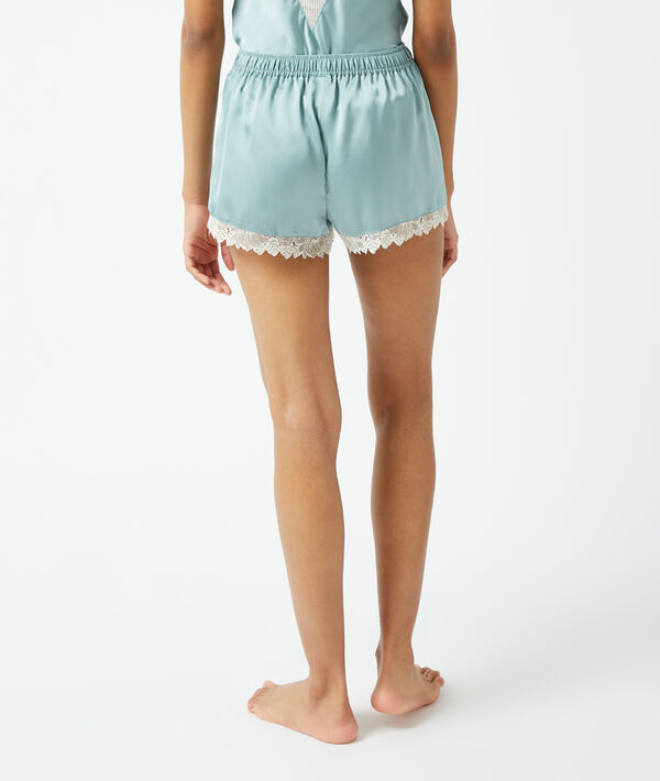 Short satiné détails dentelle Short satiné détails dentelle;${refinementColor}