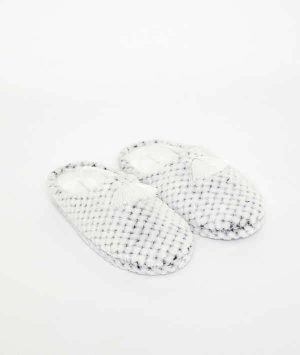 Mules à pompons Mules à pompons