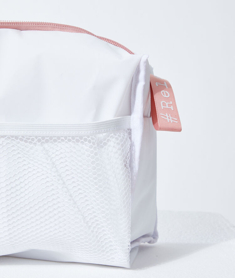 Trousse nid d'abeille rose.