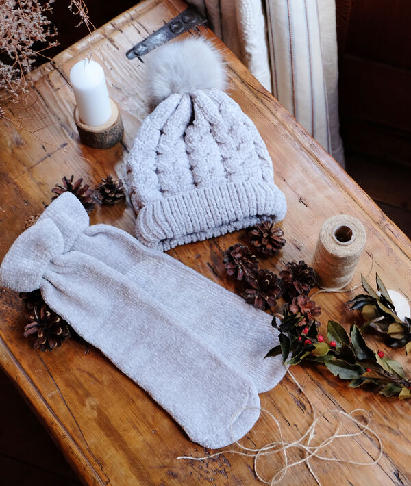 Coffret bonnet et chaussettes Coffret bonnet et chaussettes