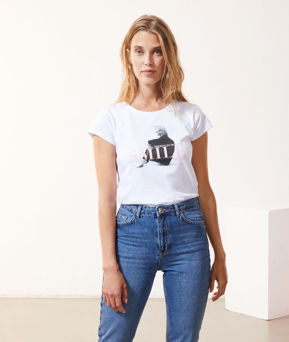 T-shirt "there's so much to smile about" blanc.