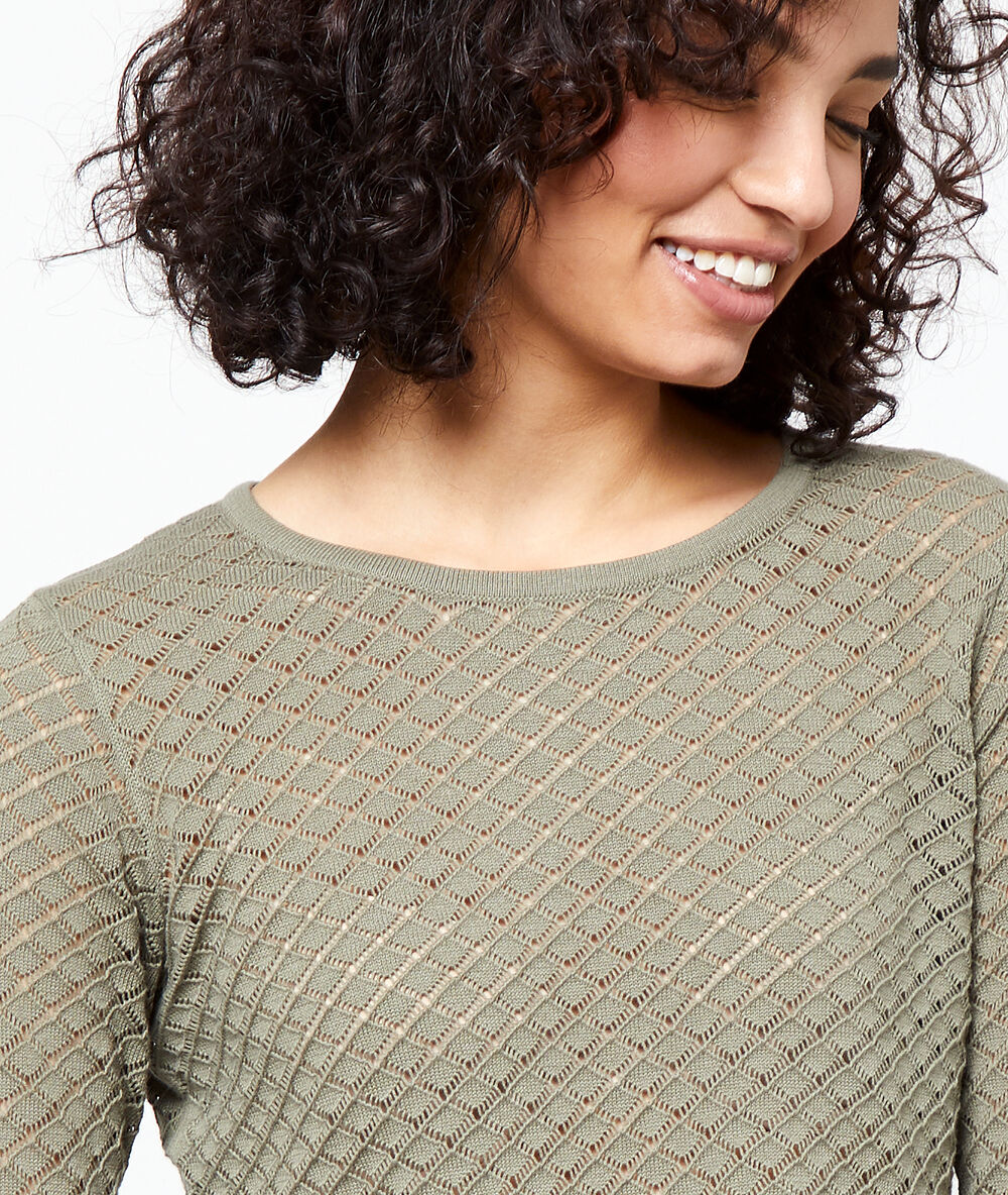 Pull en maille ajourée kaki clair.