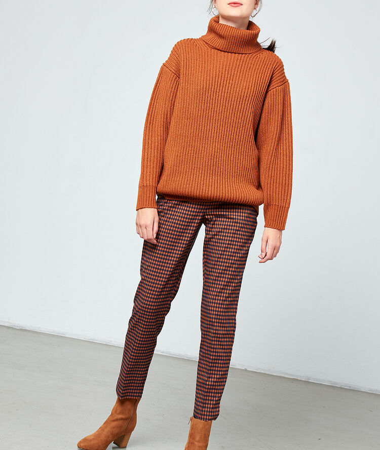 Pantalon droit à carreaux marine.