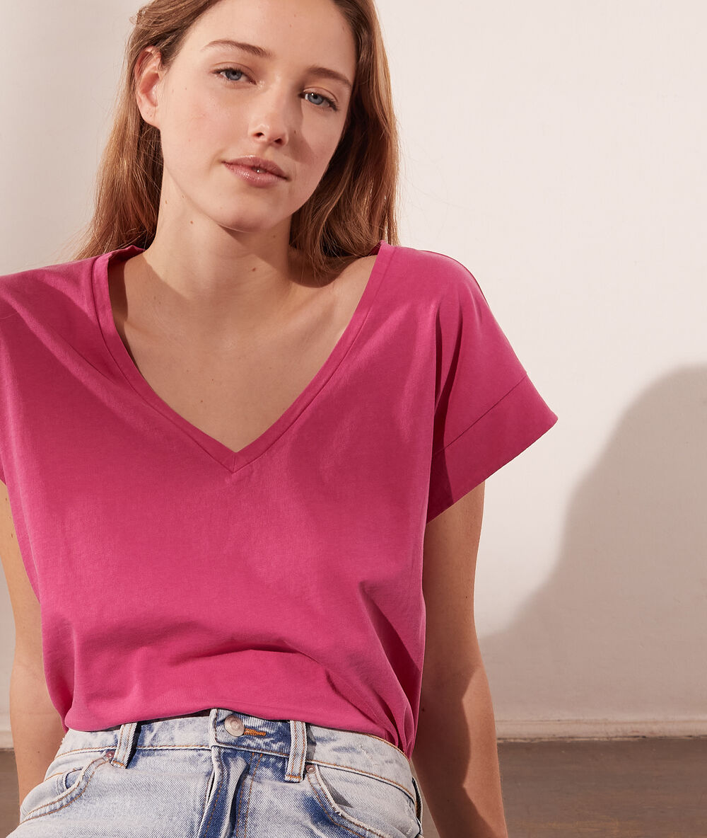T-shirt col v rose vif.