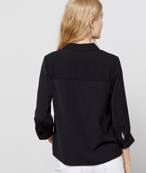 Blouse à col chemisier et boutons Blouse à col chemisier et boutons